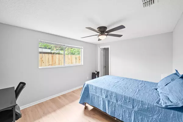 Coliving in Lake Forest - Northside, Jacksonville