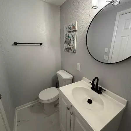 Coliving in Lake Forest - Northside, Jacksonville