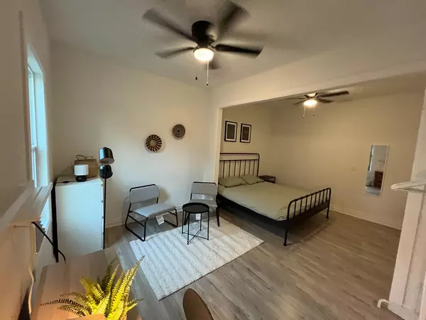 Coliving in West Arlington - Arlington, Dallas