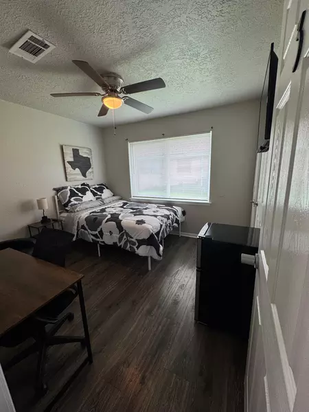 Coliving in Northshore - Ne Houston, Houston