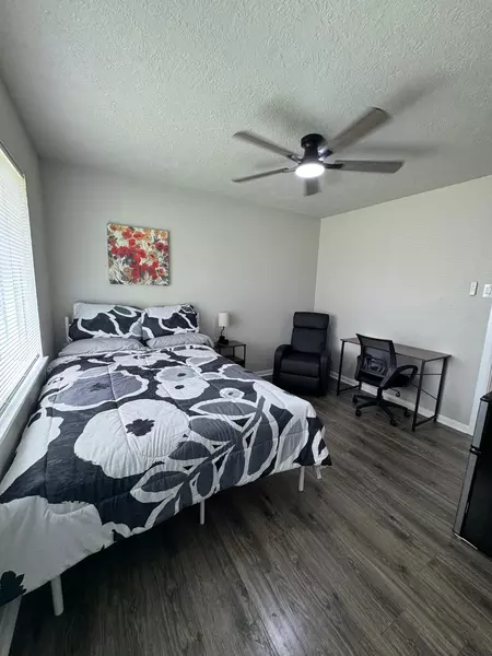 Coliving in Northshore - Ne Houston, Houston