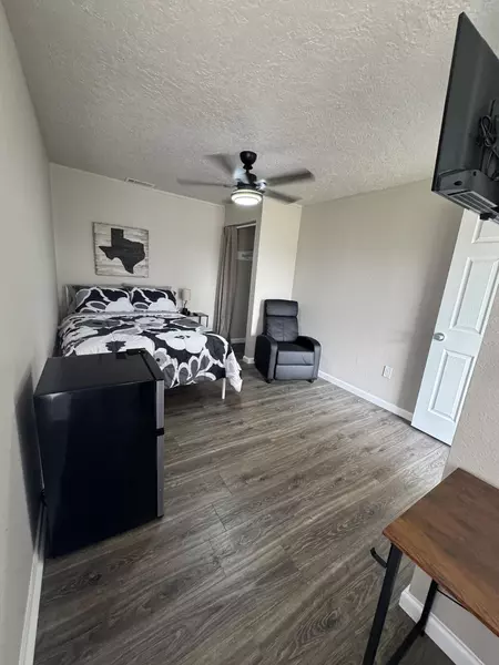 Coliving in Northshore - Ne Houston, Houston