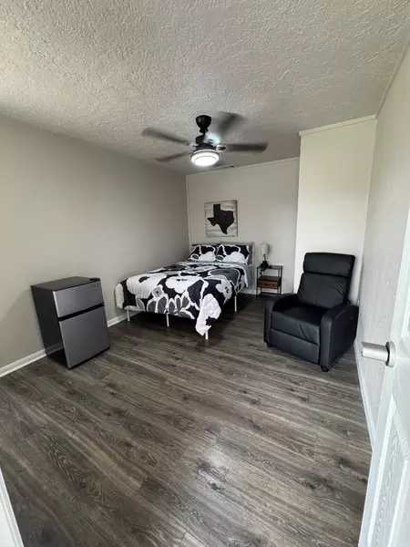 Coliving in Northshore - Ne Houston, Houston