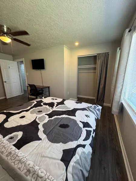 Coliving in Northshore - Ne Houston, Houston