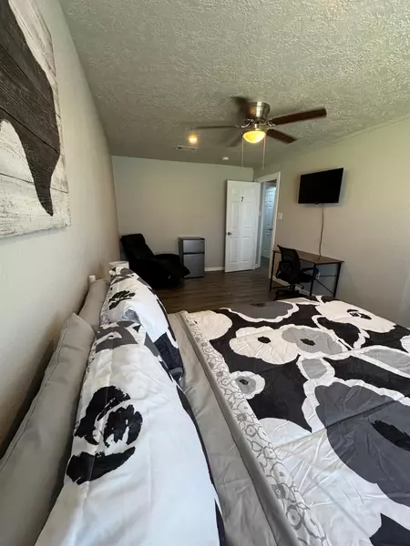 Coliving in Northshore - Ne Houston, Houston