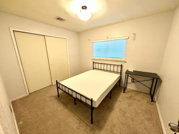 Coliving in Uptown Central - North SATX, San Antonio