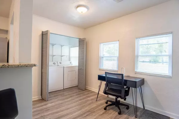 Coliving in Wadeview Park - Central Orlando, Orlando