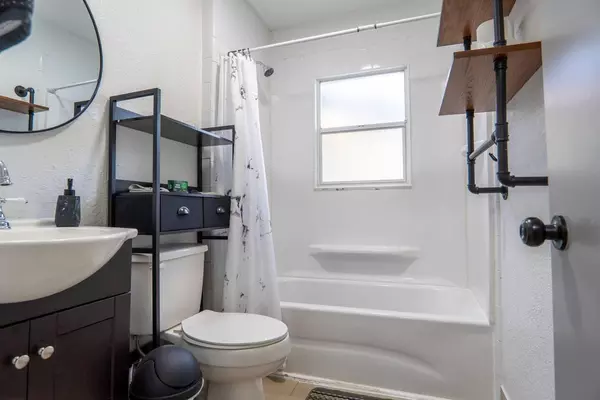 Coliving in Wadeview Park - Central Orlando, Orlando