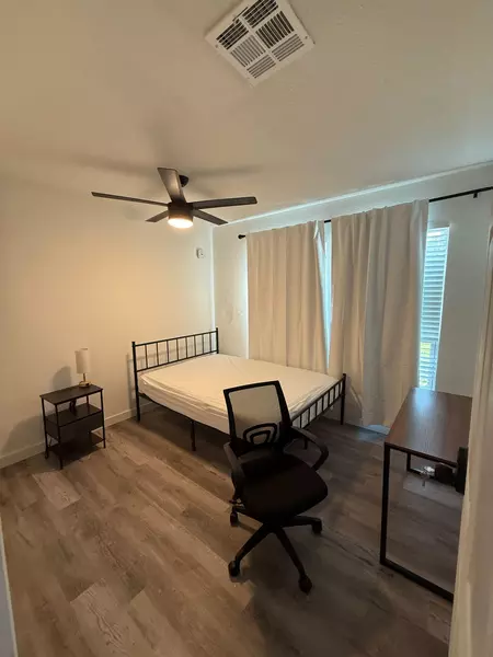 Coliving in University Hills - East Austin, Austin