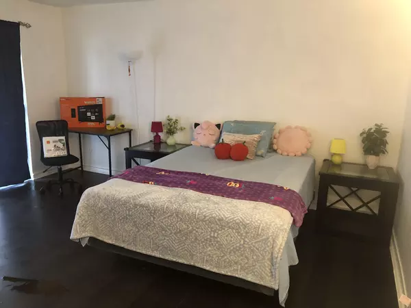 Coliving in Greater Inwood - Nw Houston, Houston