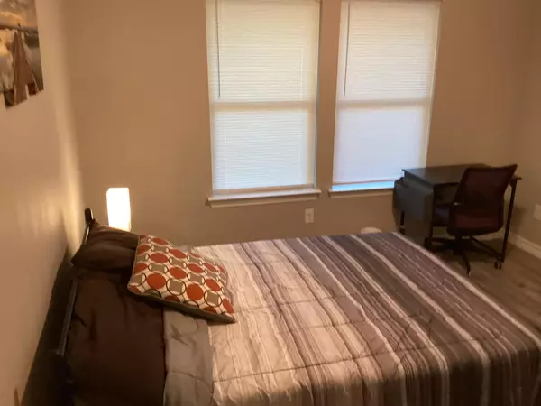 Coliving in Piedmont Addition - Se Dallas, Dallas