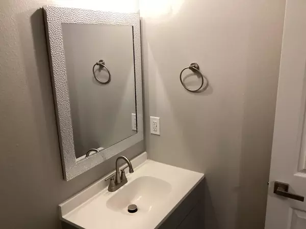Coliving in Piedmont Addition - Se Dallas, Dallas