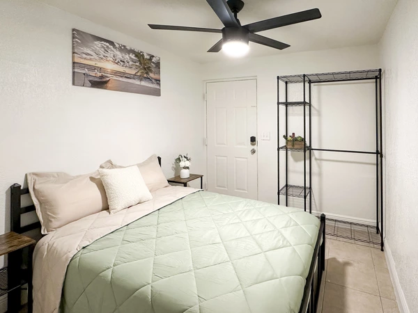 Coliving in Grant Park Tampa - East Tampa, Tampa
