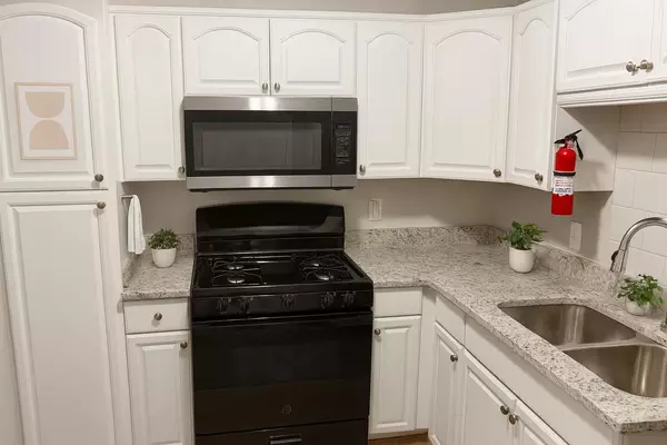 Coliving in Peyton Forest - West Atl, Atlanta