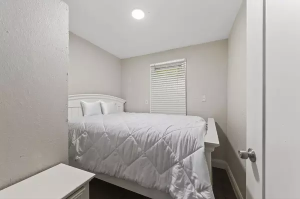 Coliving in Marlborough - KCMO, Kansas City