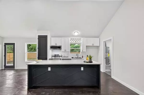 Coliving in Independence Heights - Nw Houston, Houston