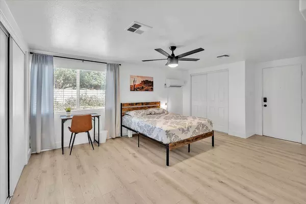 Coliving in Mesa - SE Valley, Phoenix