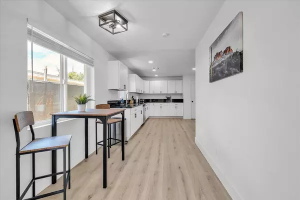 Coliving in Mesa - SE Valley, Phoenix