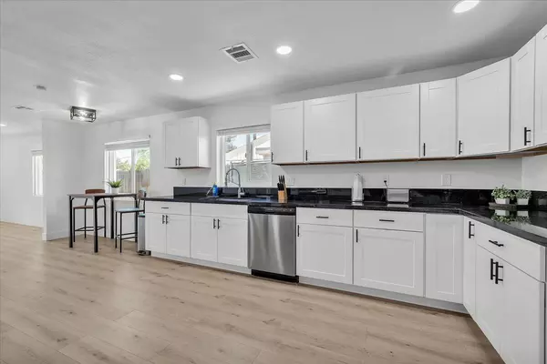 Coliving in Mesa - SE Valley, Phoenix