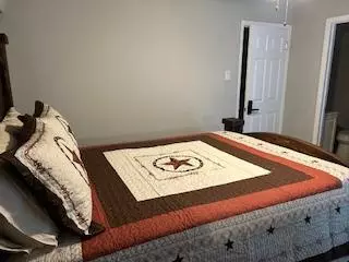 Coliving in Hutchins - Se Dallas, Dallas