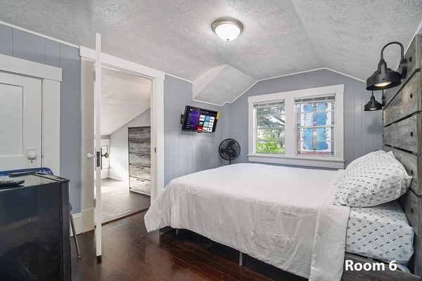 Coliving in College Park JAX - Northside, Jacksonville