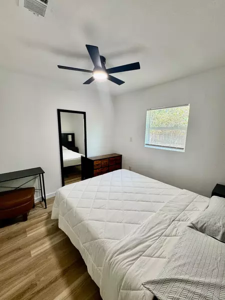 Coliving in North Austin Civic Association - North Austin, Austin