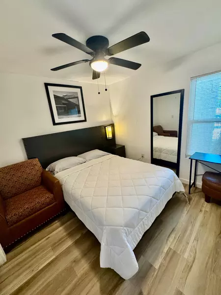 Coliving in North Austin Civic Association - North Austin, Austin
