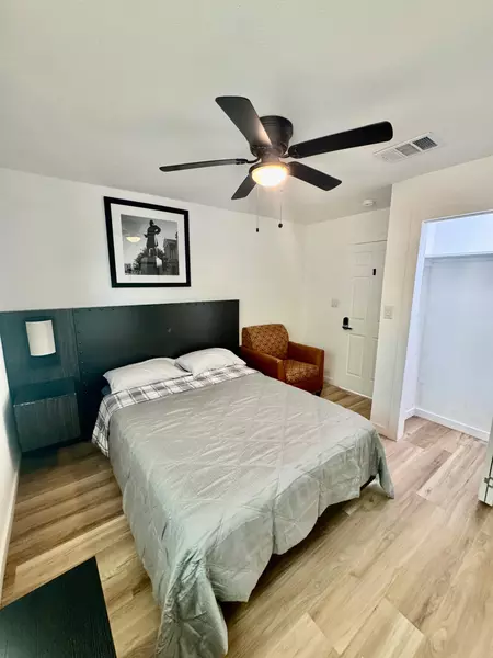 Coliving in North Austin Civic Association - North Austin, Austin