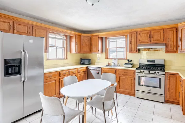 Coliving in Davis Square - Somerville, Boston