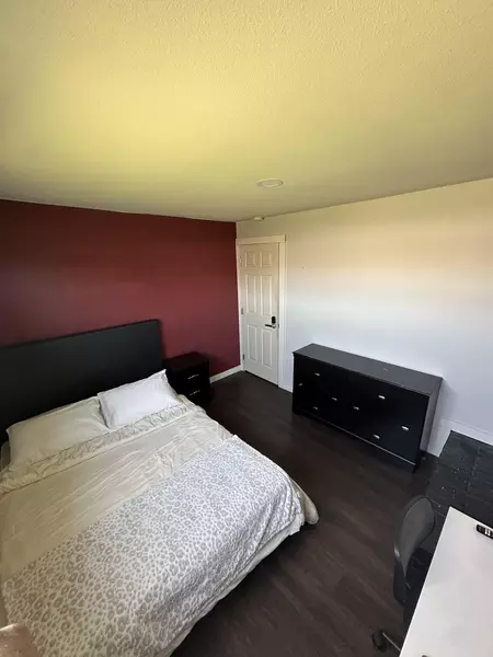 Coliving in Cedar Crest - Se Dallas, Dallas