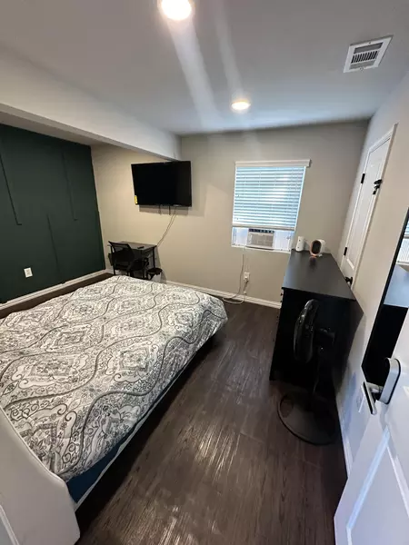 Coliving in Cedar Crest - Se Dallas, Dallas