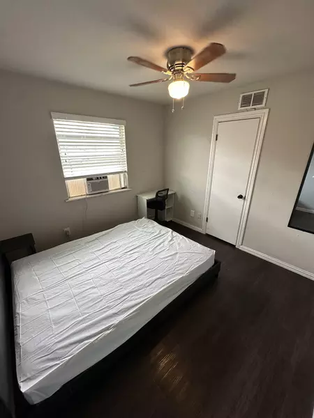 Coliving in Cedar Crest - Se Dallas, Dallas