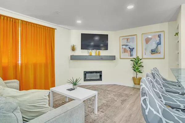 Coliving in Westminster - Outer Denver, Denver