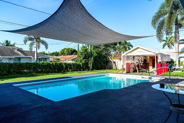 Coliving in Palm Springs - Palm Beach County, Miami