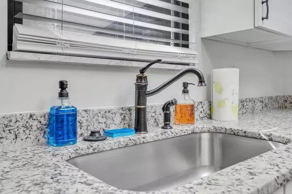 Coliving in Normandy - Westside, Jacksonville
