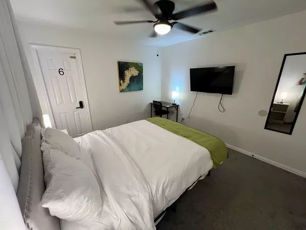 Coliving in North Central - North SATX, San Antonio