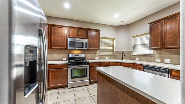 Coliving in Far West Side - West SATX, San Antonio