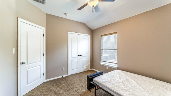 Coliving in Far West Side - West SATX, San Antonio