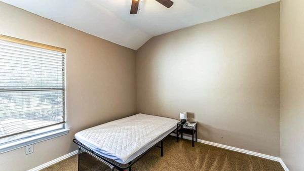 Coliving in Far West Side - West SATX, San Antonio