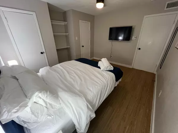 Coliving in Irving - Sw Dallas, Dallas