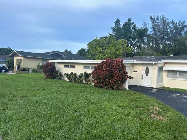 Coliving in Royal Palm Beach - Palm Beach County, Miami