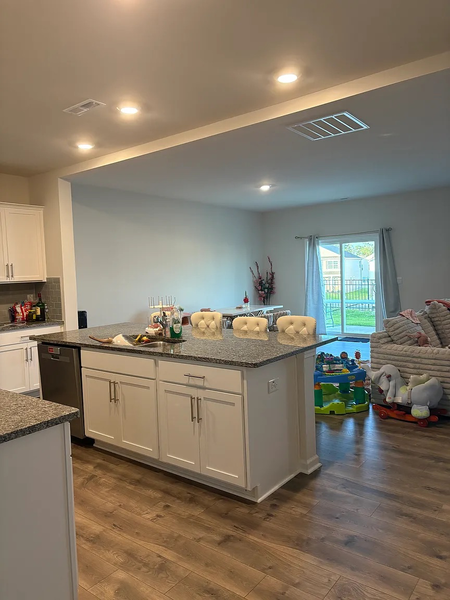 Coliving in Angier - Outer Triangle, Raleigh
