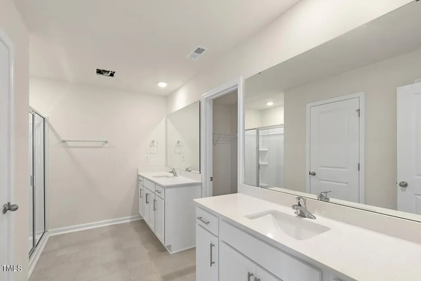 Coliving in Angier - Outer Triangle, Raleigh