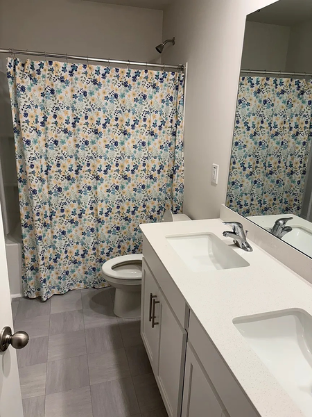 Coliving in Angier - Outer Triangle, Raleigh