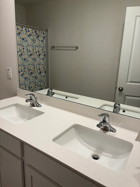 Coliving in Angier - Outer Triangle, Raleigh