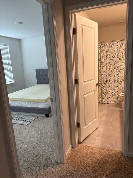 Coliving in Angier - Outer Triangle, Raleigh