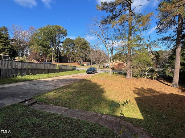 Coliving in Woodcroft - Durham, Raleigh