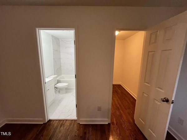 Coliving in Woodcroft - Durham, Raleigh
