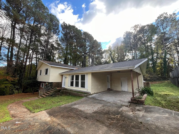 Coliving in Woodcroft - Durham, Raleigh
