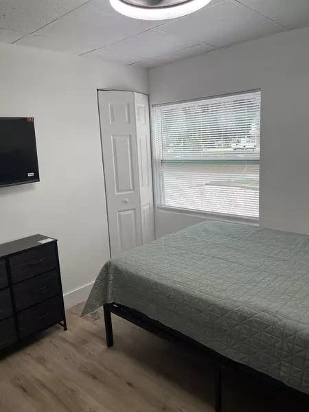 Coliving in Deltona - Outer Orlando, Orlando